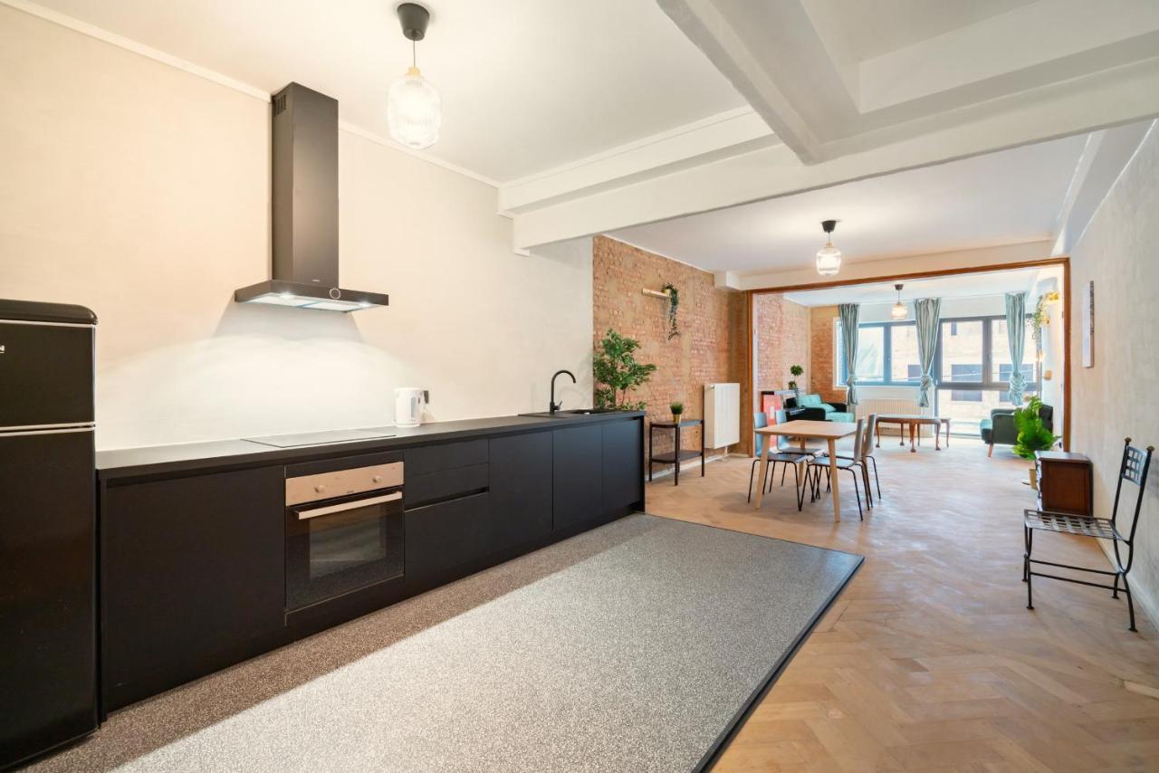 Charming And Spacious Antwerp City Center Apartments Exterior photo