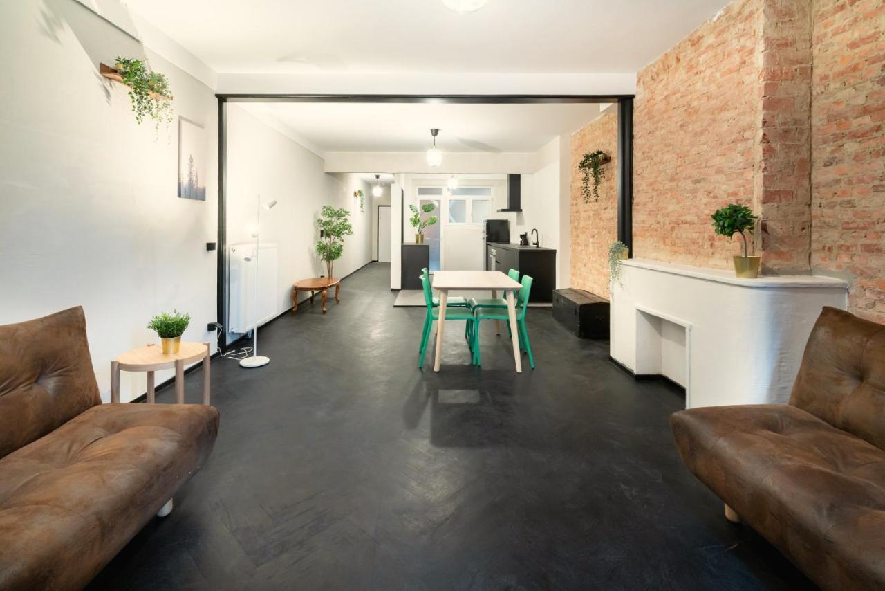 Charming And Spacious Antwerp City Center Apartments Exterior photo